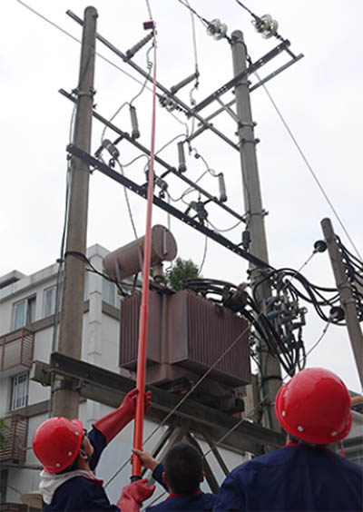 對10kV變壓器進(jìn)行測試